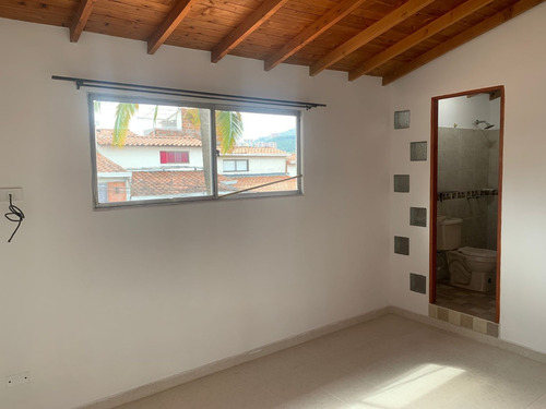 Imagen 3 de 15 de Casa Rosa De Los Vientos Copacabana Antioquia 3 Habitaciones, 2 Baño, Unidad Campestre, Piscina.
