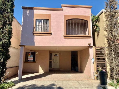 Casa Sola En Renta En Portal Anáhuac, Apodaca, Nuevo León