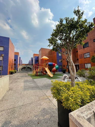 Imagen 5 de 17 de Departamento En Av. Centenario (lomas De Tarango)