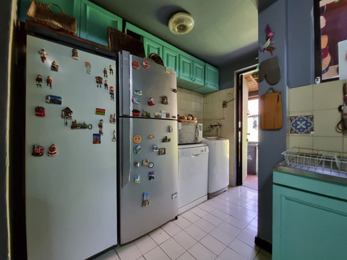 Vendo Casa Estoril 3d/2b+p.servicio Ubicación Full Conectada