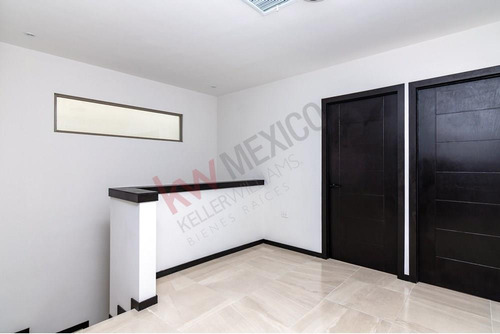 Casa En Venta En Quintas La Cima, Torreón - 3 Recámaras, Jardín Y Estacionamiento Techado