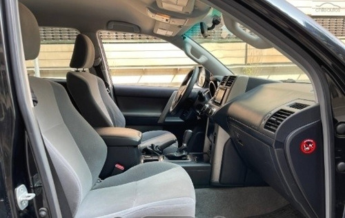 Imagen 7 de 10 de Toyota Land Cruiser Prado 4x4 2.7 Aut 2014
