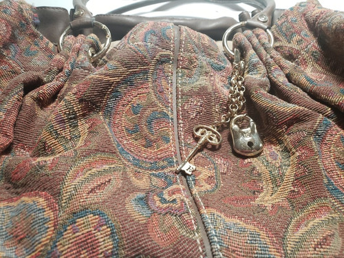 Imagen 2 de 5 de Bolsa Liz Claiborne, Nueva, Excelente Tamaño, Original.