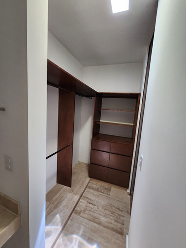 Casa En Renta, En Ascalaii, Con 2 Recamaras, Equipado