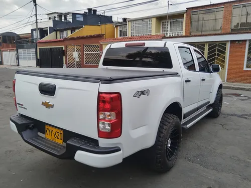 Chevrolet Colorado Ls Modelo 2022 2800cm3 4x4 2 Dueño.