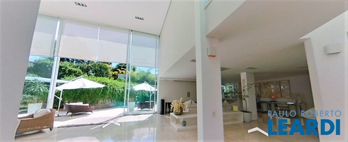 Imagem 2 de 15 de Casa Em Condomínio - Alphaville - Sp - 571531