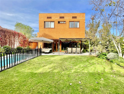 Imagen 16 de 30 de En Venta Casa Mediterranea Vitacura: Colegio Aleman