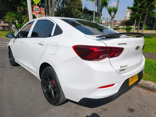 Chevrolet Onix 1.0T Lt