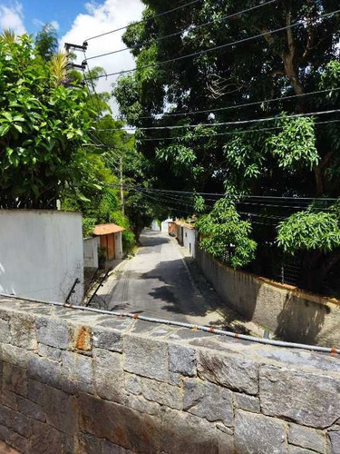 Imagen 4 de 15 de Se Vende Casa 460m2 5h/4b/3p El Peñón 7679
