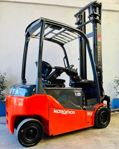 Autoelevador Electrico Toyota 1.8tn Desplazador