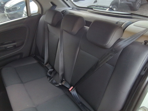 Volkswagen Gol 1.0 12V MPI TOTALFLEX 4P MANUAL
