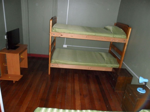 Venta Hostal, Reloj De Flores, Metro, Alvares, Viña Del Mar