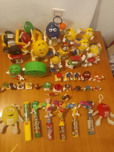 Muñecos M&m  Dispensadores ,lote Variado.