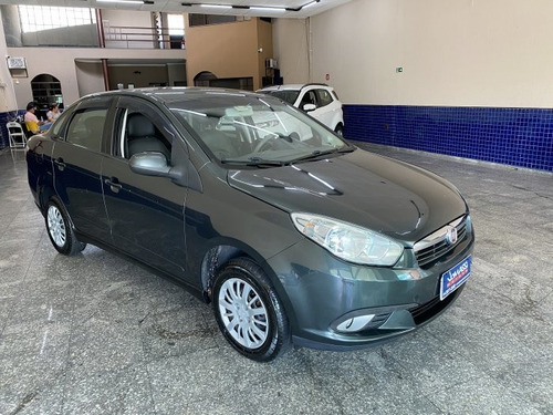Imagem 2 de 13 de Grand Siena 1.4 Mpi Attractive 8v Flex 4p Manual