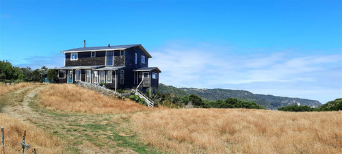 Casa En Venta De 4 Dorm. En Ancud