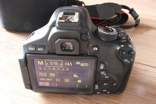 Canon T3i Lente 18-55mm E Bolsa.