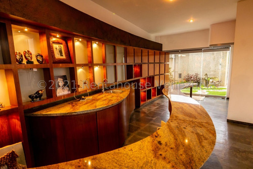 Imagen 14 de 30 de Los Naranjos Del Cafetal Casa En Venta Cod. 22-8102 02129594482----04141469108 Rah Ccct