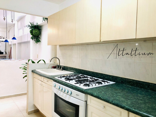 Casa Ideal Para La Familia En Una Excelente Zona En Cancún, Quintana Roo. Ubicada A Minutos De La Gran Plaza Cancún. 46- Alc-ru