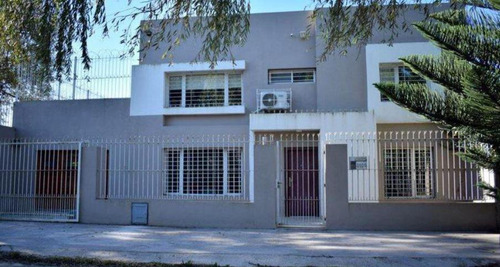 Casa 5 Ambientes De Dos Plantas En Colinas Peralta Ramos