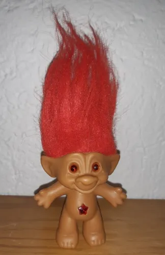 Muñeco troll pelo rojo sale