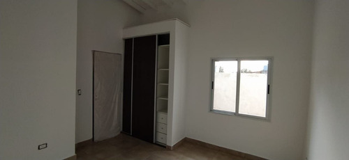Imagen 19 de 25 de Impecable Departamento En Venta De 3 Ambientes En Turdera
