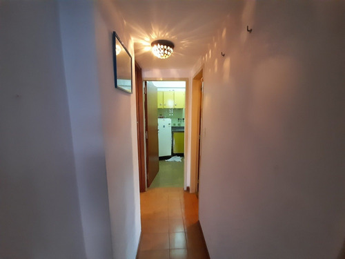 Imagen 11 de 18 de Departamento De 2 Ambientes - Al Frente - Lamadrid 2500