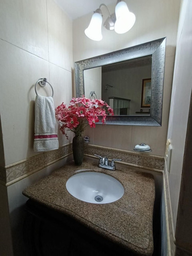 Casa En Lagos Del Sol En Venta