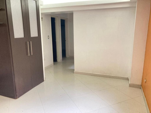 Imagen 10 de 15 de Se Vende Apartamento 67m2 2h/2b/2pe Miravila