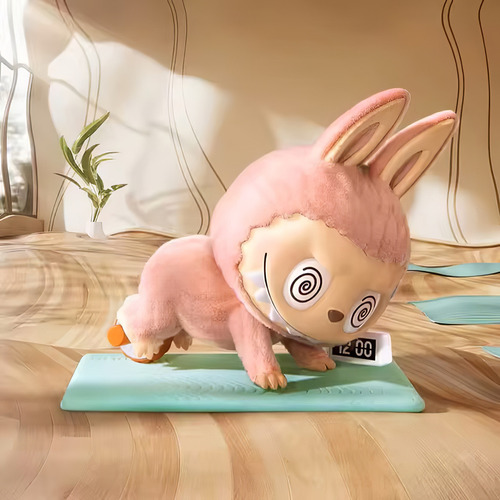 Labubu Perezoza The Monsters Edición Limitada Lazy Yoga