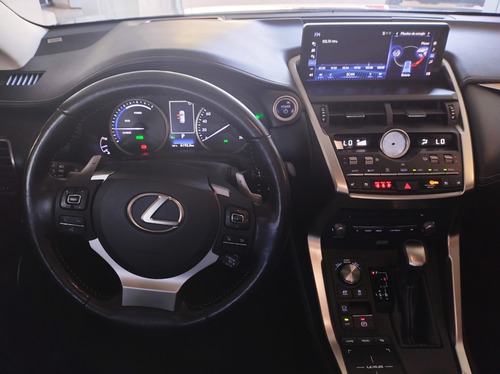Lexus NX 2.5 300H Luxury