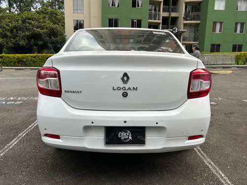 Renault Logan 1.6 Dynamique