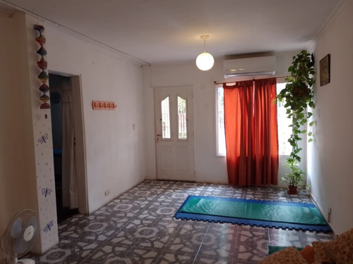 Imagen 9 de 15 de Casa En Hermosa Ubicación