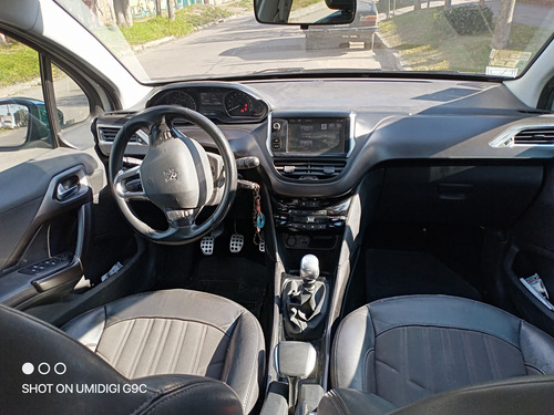 Peugeot 2008 1.6 Thp Sport