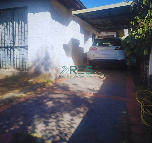 Casa En Venta De 4 Dorm. En Las Condes