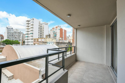 Departamento De 2 Dormitorios Con Amenities Centro Rosario