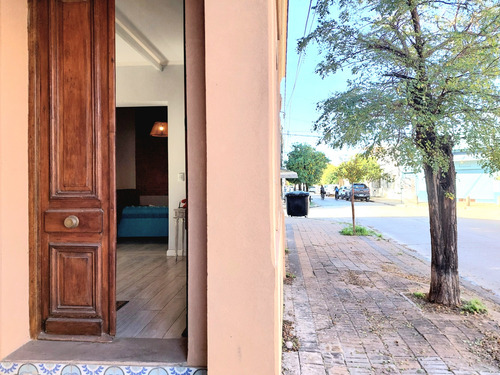 Casa En Casco Histórico - Areco.