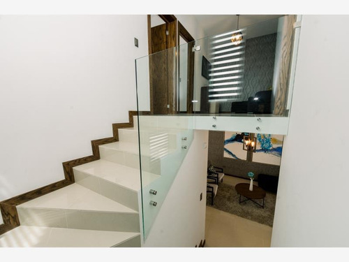 Imagen 10 de 12 de Casa Sola En Venta Calzada Del Bosque