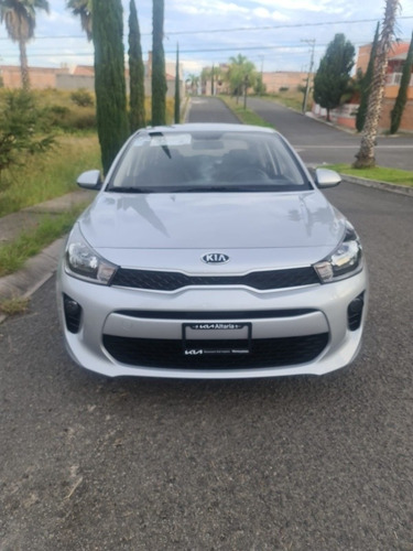 Imagen 11 de 15 de Kia Rio 2020 1.6 Lx Sedan Mt