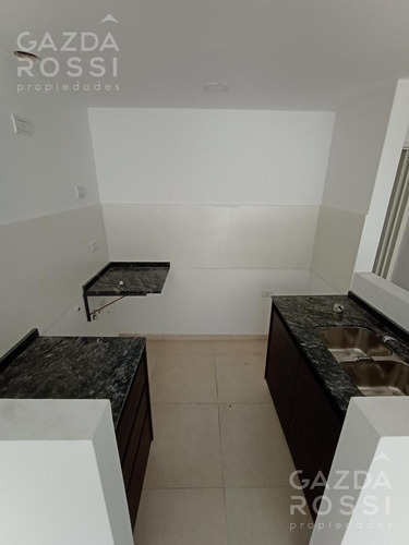 Imagen 7 de 11 de Departamento - Adrogue
