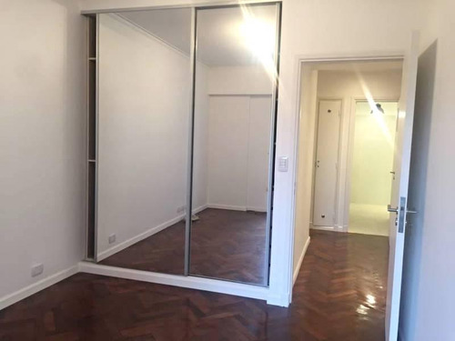Departamento En Venta En Recoleta.