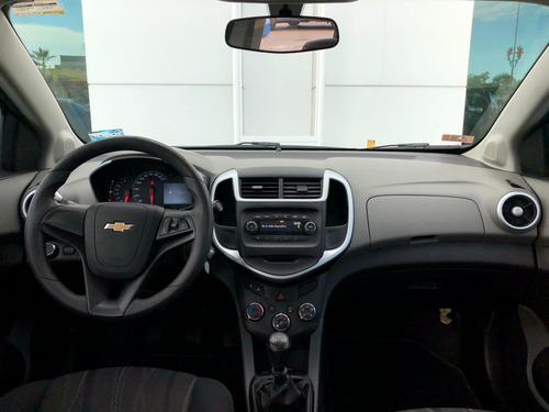 Chevrolet Sonic 2017 1.6 Lt Mt