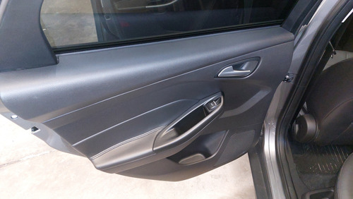 Ford Focus III 2.0 Sedan Se Plus At6