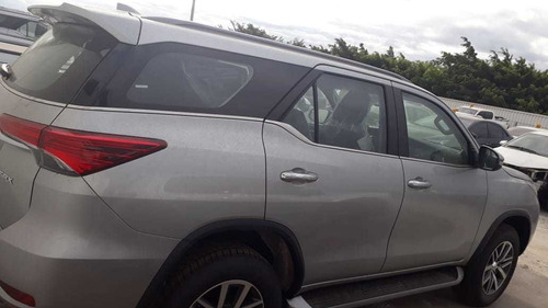 Toyota Sw4 Srx 2.8 Turbo Diesel 2019