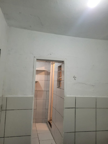 Casa Reformada 1 Quarto 1 Banheiro Proximo Ao Caxias D'or Parque Duque 25 De Agosto Duque De Caxias