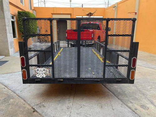 Imagen 4 de 10 de Remolque Cama Baja