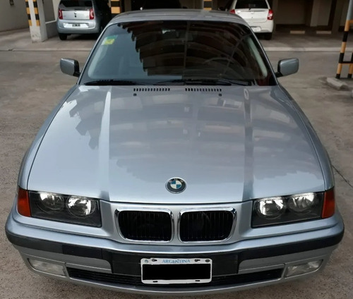 Imagen 3 de 7 de Parrilla Bmw Serie 3 316 323 325 328 ( E36 ) 1992 A 1998 Der