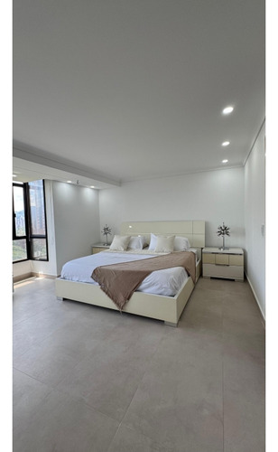 Apartamento Amoblado En Arriendo En Poblado Sector Los Balsos