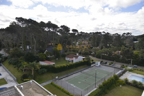 Apartamento Con Excelentes Servicios-ref:3179