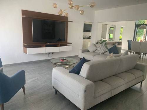 Casa 3 Recamaras En Un Solo Nivel En Lagos Del Sol Cancun