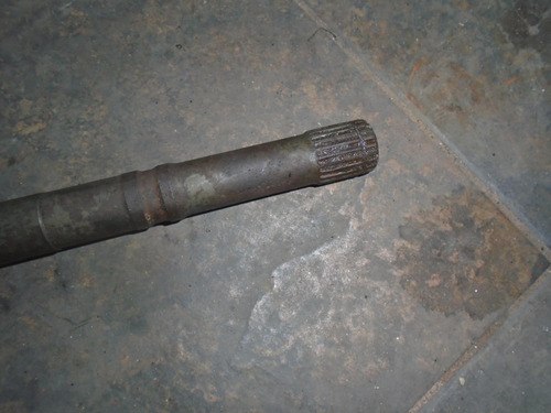 Imagen 3 de 3 de Vendo Eje Delantero Derecho De Daewoo Racer Año 1992